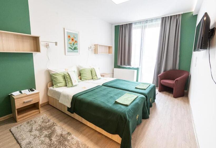 فندق Fehérliliom Vendégszálló