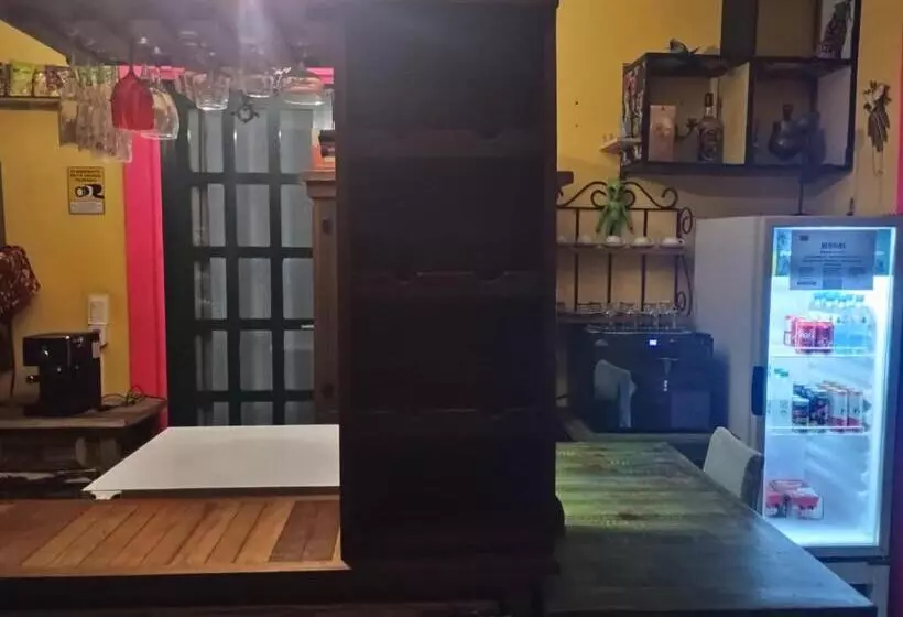 Hotelli Hostel E Pousada Paz E Benção