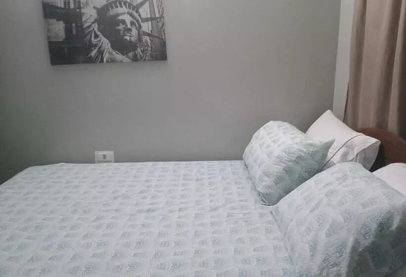 Hotelli Hostel E Pousada Paz E Benção