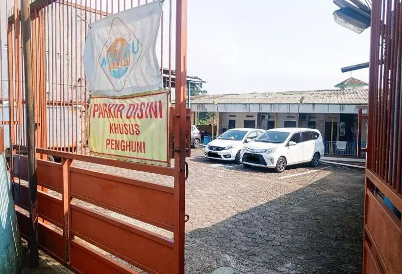 Hotelli Malibu Syariah Bogor Redpartner