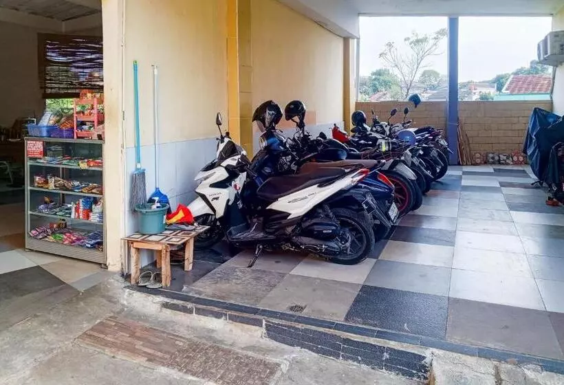 Hotelli Malibu Syariah Bogor Redpartner