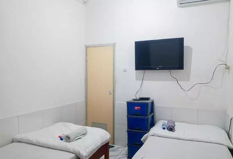 Hotelli Malibu Syariah Bogor Redpartner