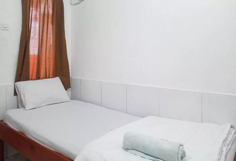 Hotelli Malibu Syariah Bogor Redpartner