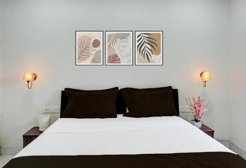 Отель Oyo Birds Valley Resort