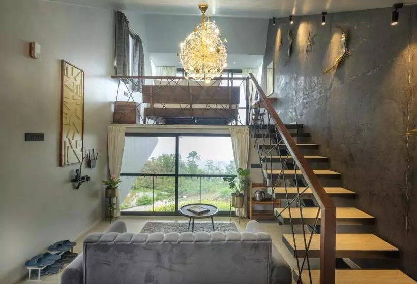 Hotelli Tomorrowland Farms And Suites