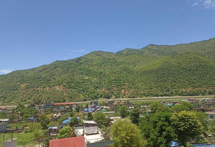 مُتل Laliguras Hotel And Lodge