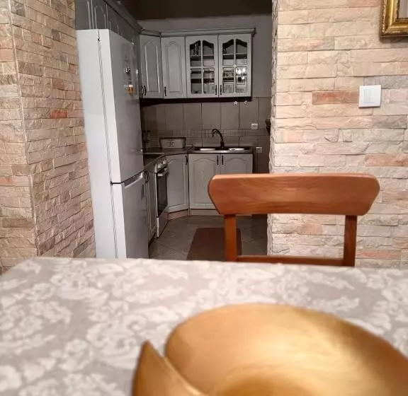 پانسیون Apartman Sicilija