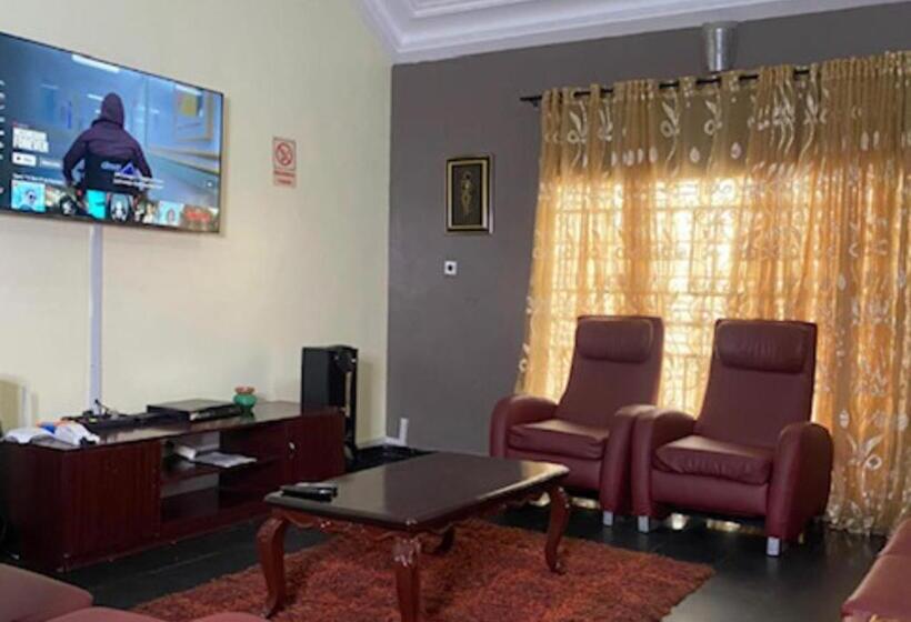 پانسیون Bella Homes Short Let Apartment