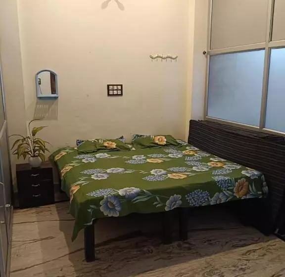 ペンション Saraswati Guesthouse