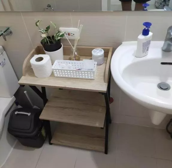 ユースホステル Azure North Condominium Pampanga By Monette