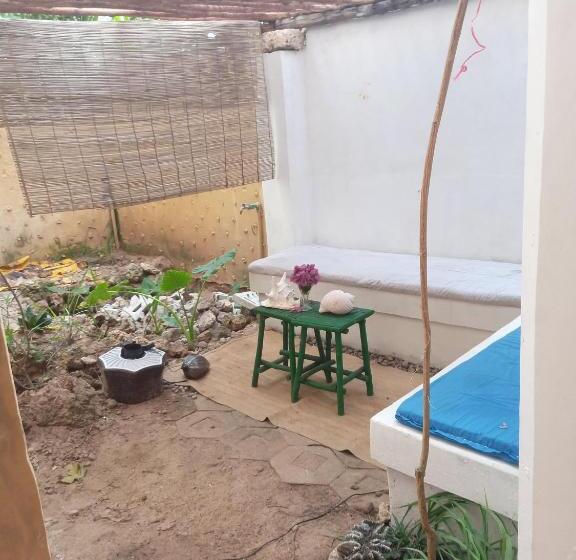 تختخواب و صبحانه Dune Sandcastle By Fatumas Tower