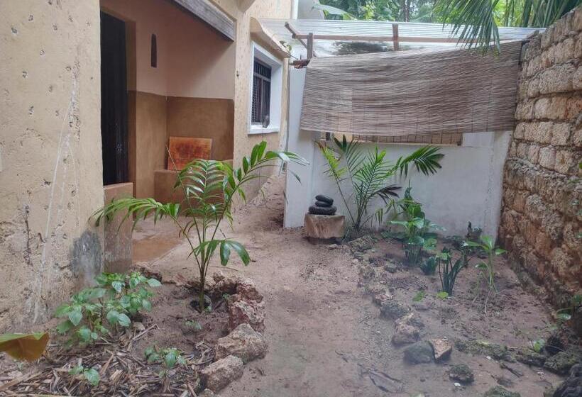 تختخواب و صبحانه Dune Sandcastle By Fatumas Tower