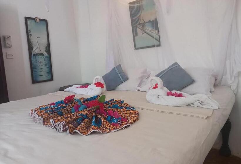 تختخواب و صبحانه Dune Sandcastle By Fatumas Tower