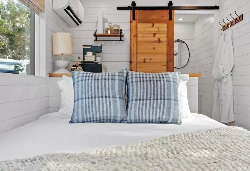 Hotelli Cedar Haus