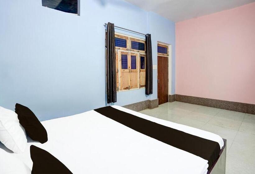 호텔 Oyo City Light