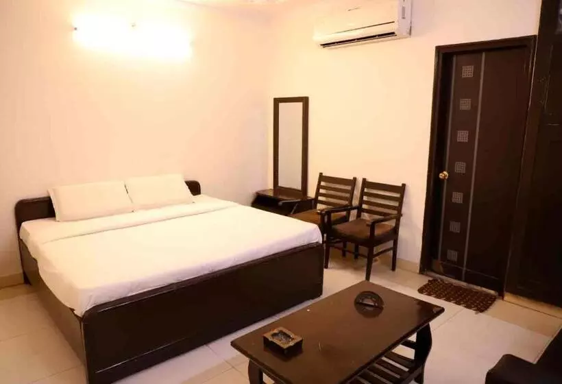 Hotelli Rohit Residency