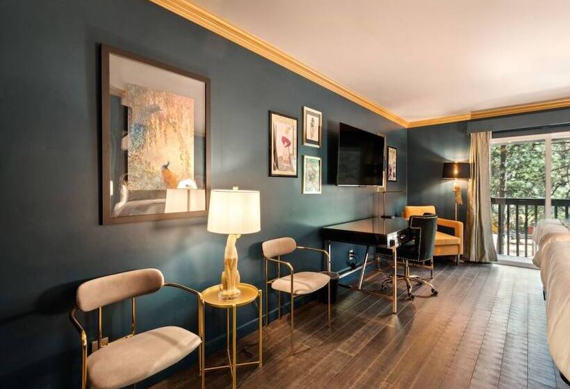 酒店 The Fainting Couch Boutique