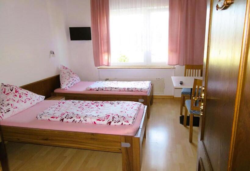 פנסיון 4easy Unterkünfte Gorxheim