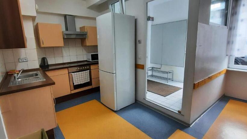 פנסיון 4easy Unterkünfte Gorxheim