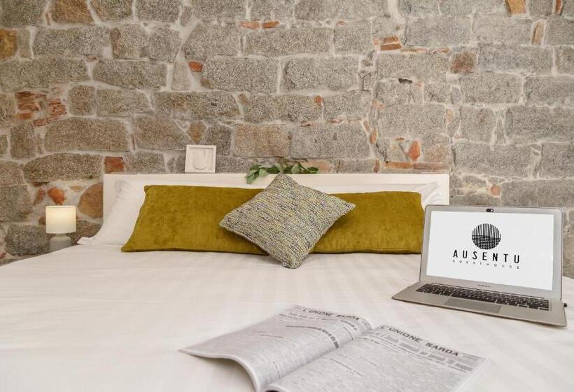 פנסיון Ausèntu Guest House