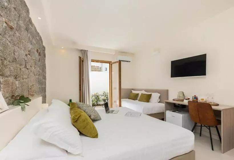 ペンション Ausèntu Guest House