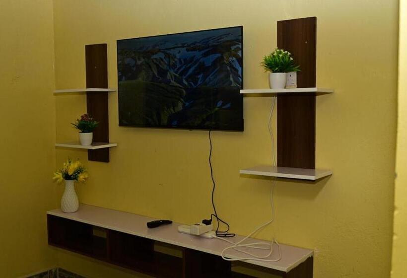 پانسیون Pings Place