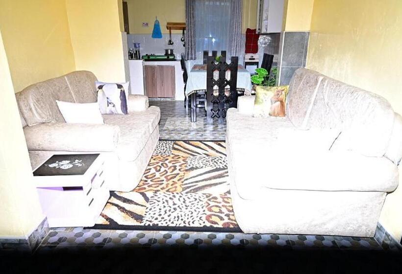 پانسیون Pings Place