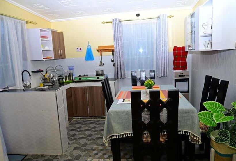 پانسیون Pings Place