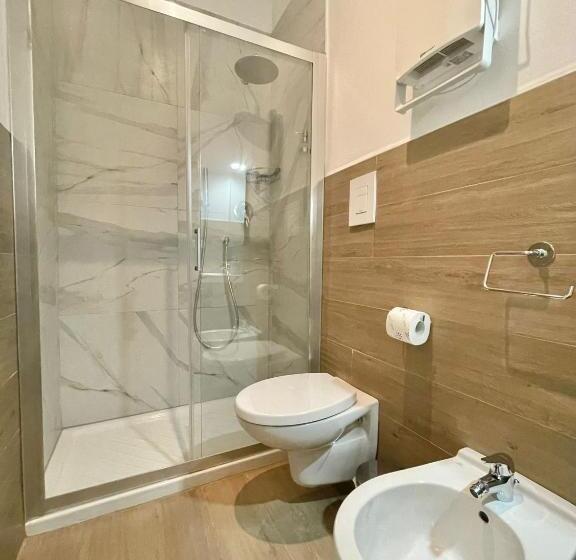 پانسیون Suites 167