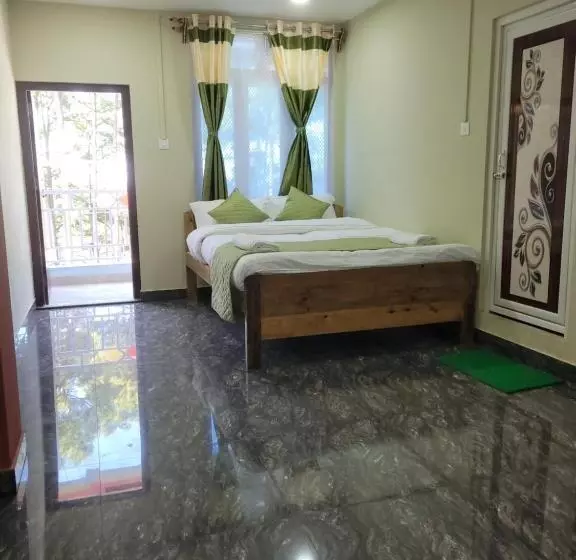 ペンション Vati Guesthouse