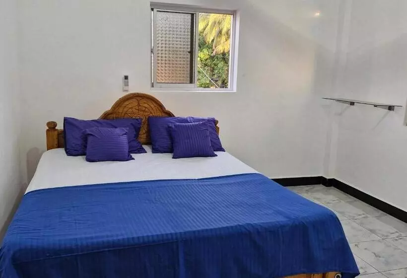 ペンション Vistara Trinco Guest House