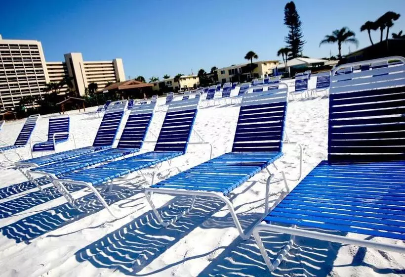ユースホステル Siesta Key Haven   Beachside Pool Villa