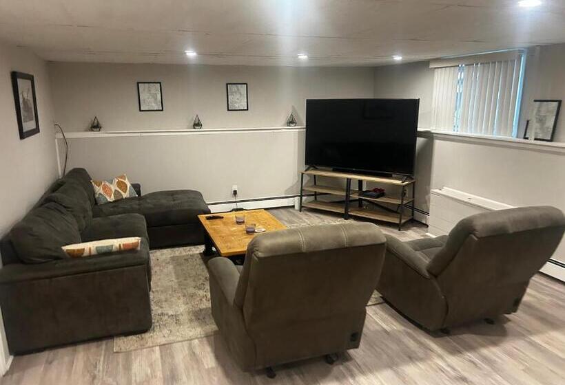 Fairbanks Luxury Rentals