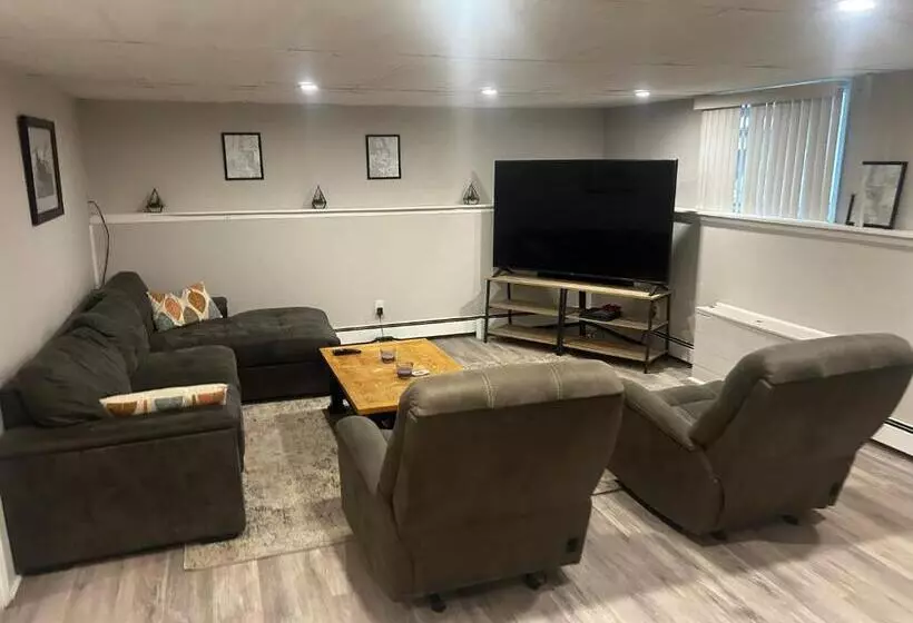 Fairbanks Luxury Rentals