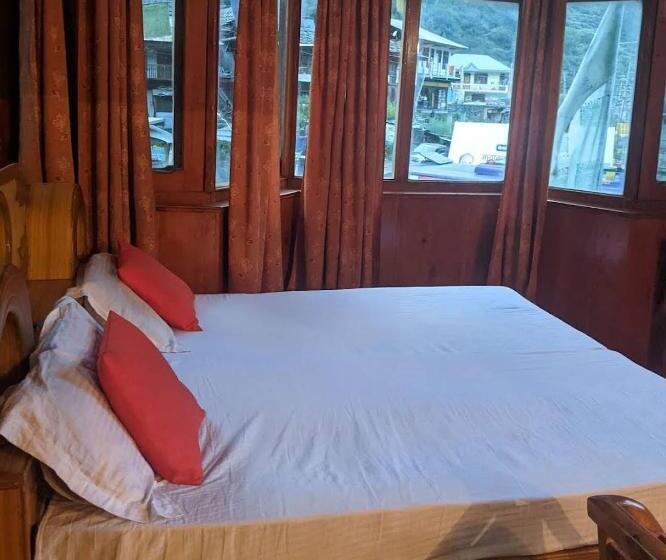 Hotel Lake View Resort Kafnu