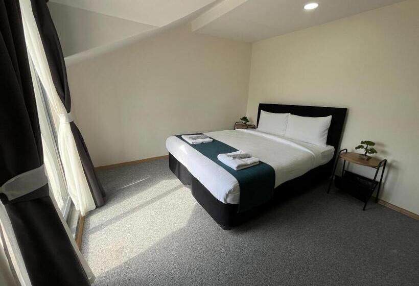 호텔 New Garden Airport