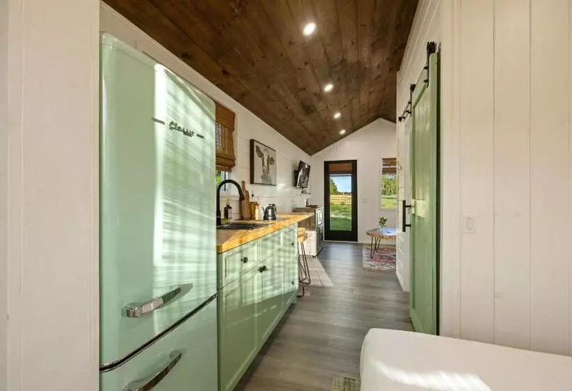 Hotelli Vista Verde Farm Retreat   Stylish Cabins Nearby Springs