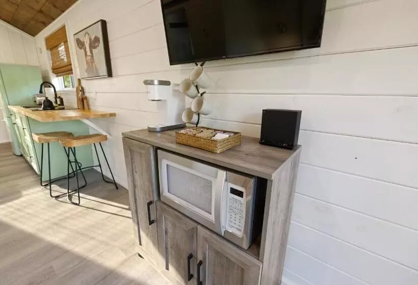 Hotelli Vista Verde Farm Retreat   Stylish Cabins Nearby Springs