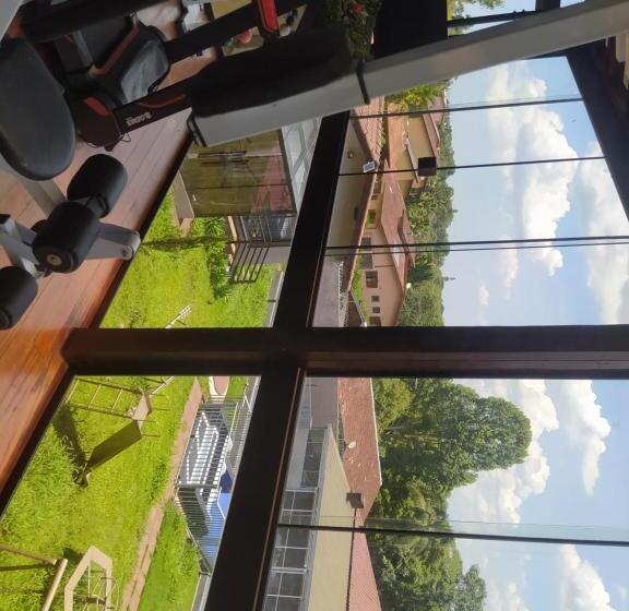 Pension Loft De Vidro Ao Lado Do Animália Park Cotia