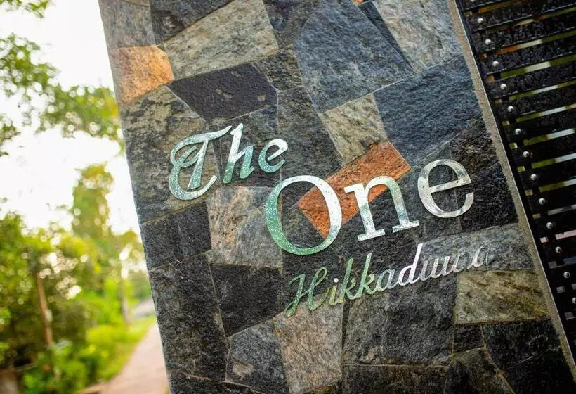 Majatalo The One Hikkaduwa