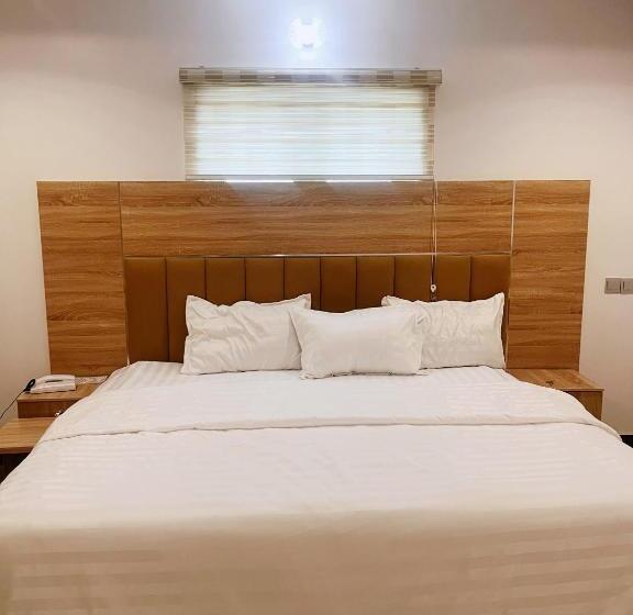 Ramat Hotel And Garden