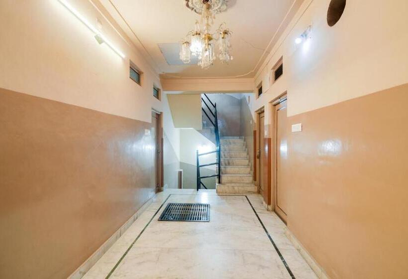 Spot On Hotel Rohan Palace