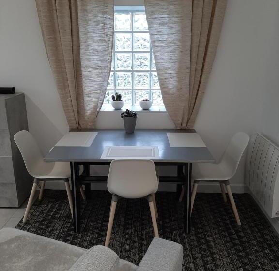 민박 La Maison Du Bonheur