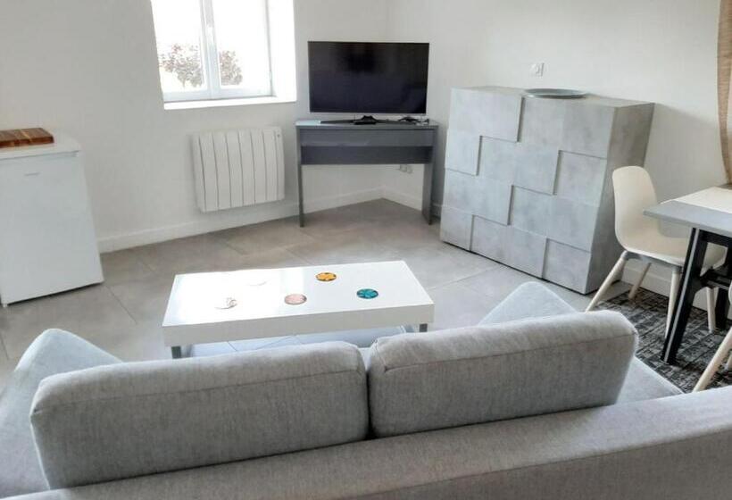 민박 La Maison Du Bonheur