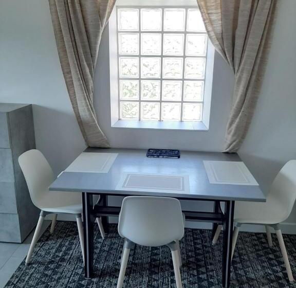 민박 La Maison Du Bonheur