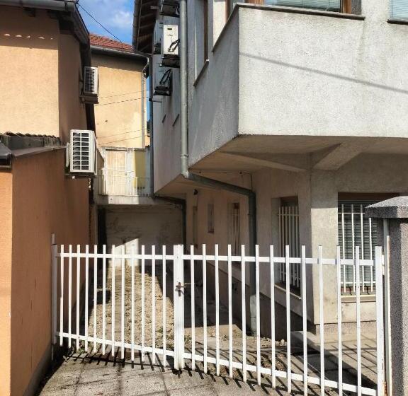 Exotic Nature Hostel