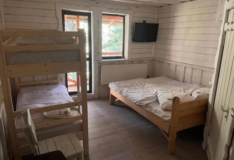 בית מלון כפרי готель згарда