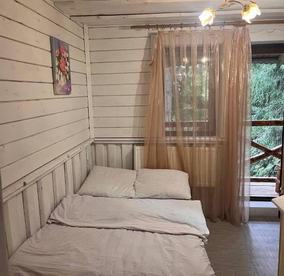 בית מלון כפרי готель згарда