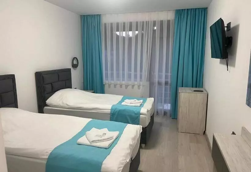 Hotelli хотел лилия