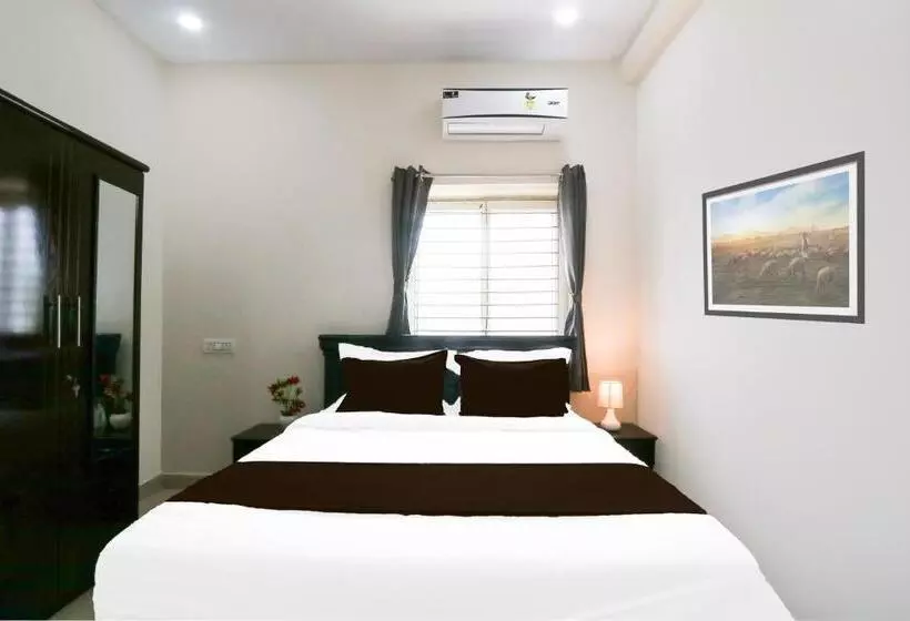 Super Hotel O Adibatla